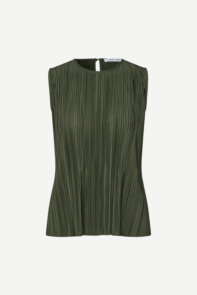 The "Sauma O Neck Top - Forest Night" by Samsøe Samsøe is a dark green, sleeveless pleated top featuring a round neckline and a back keyhole closure, made from recycled polyester.