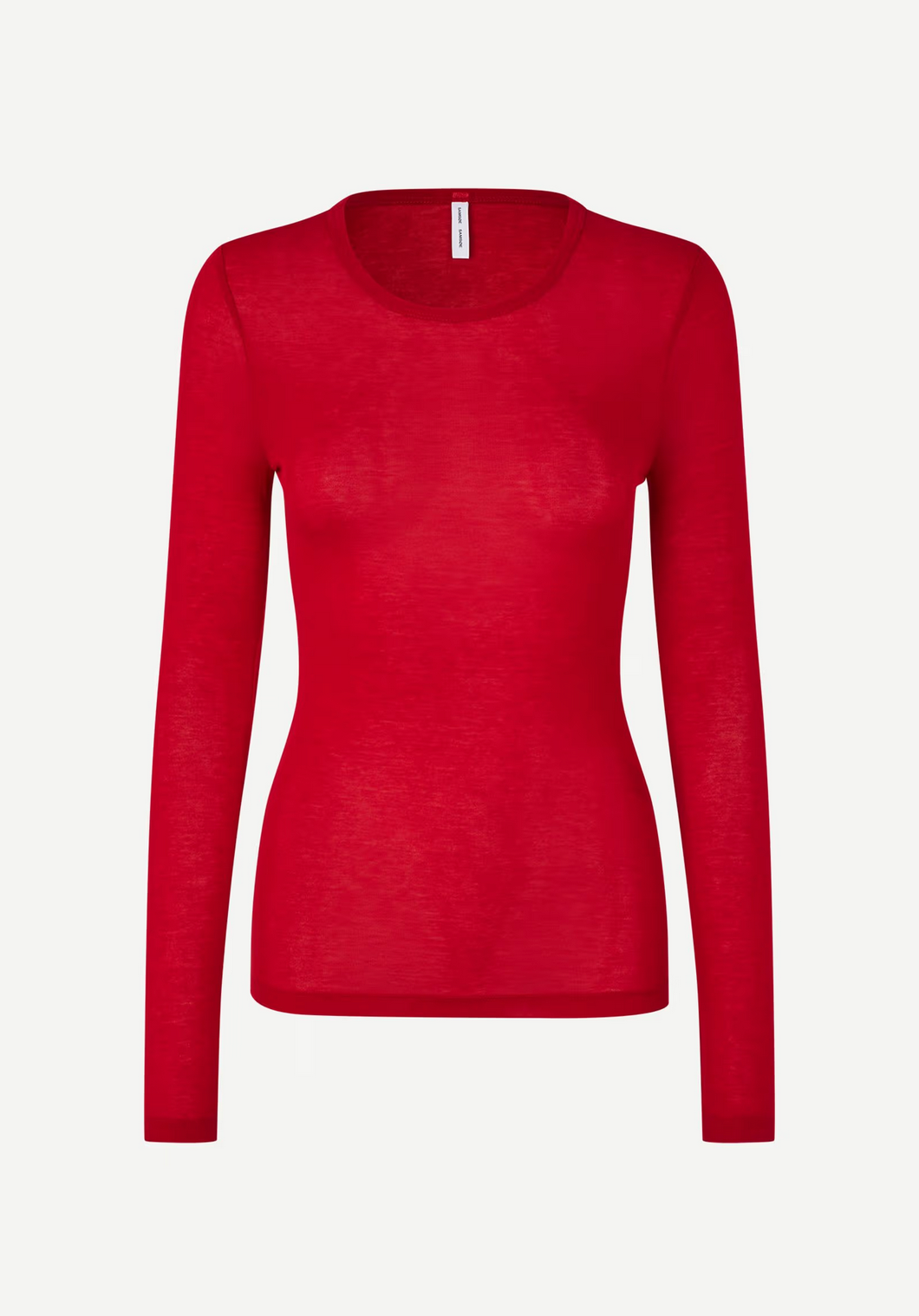 The Sadou T-shirt Long Sleeve by Samsøe Samsøe features a slim fit, crew neckline, and comes in Haute Red. Made from soft TENCEL Lyocell, it's shown on a white background.