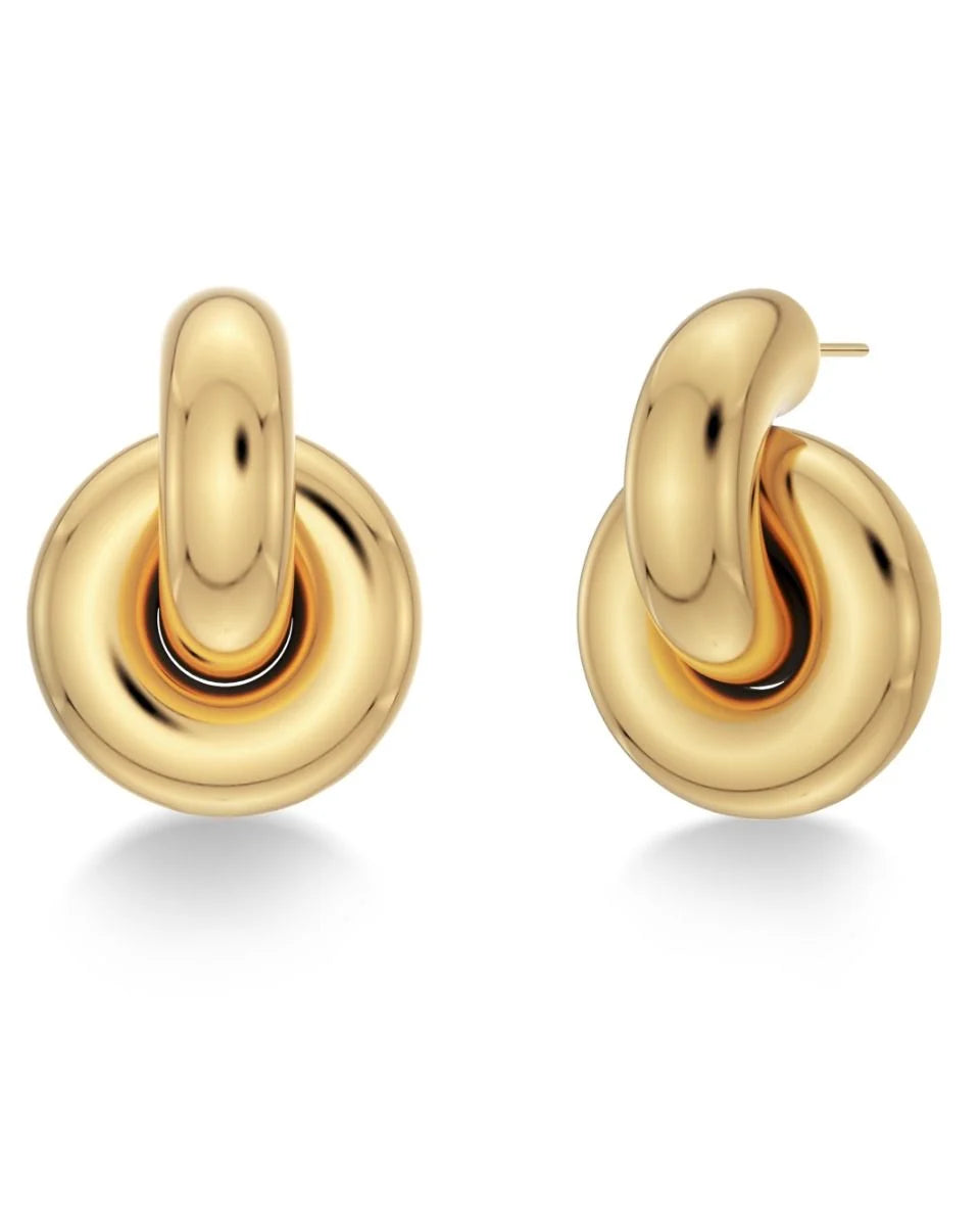 The Redondo Studs L - Gold by EDBLAD are a pair of chunky hoop earrings with a modern twisted design, featuring luxurious 14K gold plating.