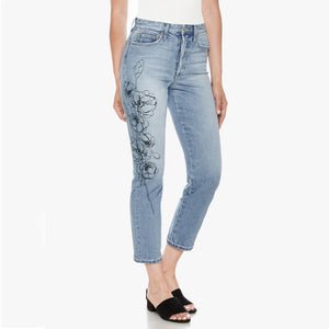Woman Wears The Smith High Rise in Jazzie by Joe's Jeans