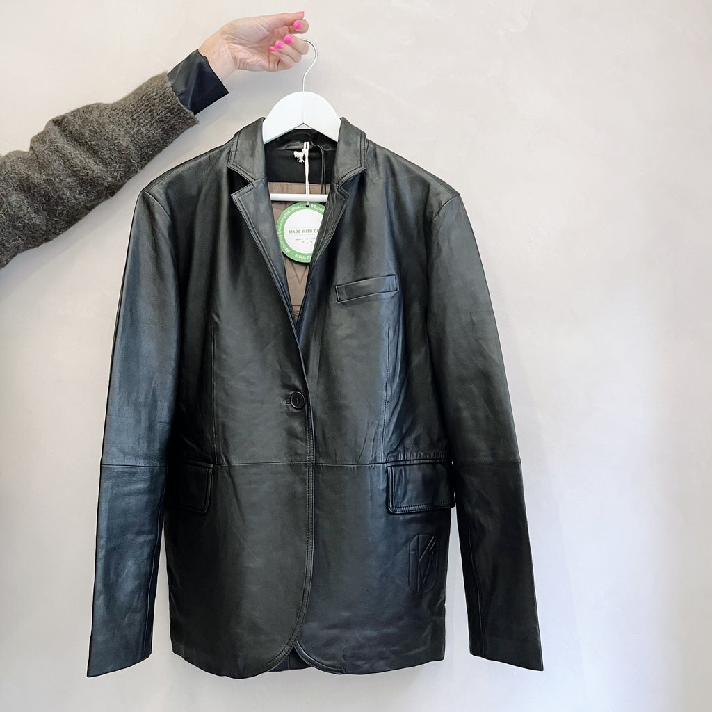 Celaya leather blazer by MDK